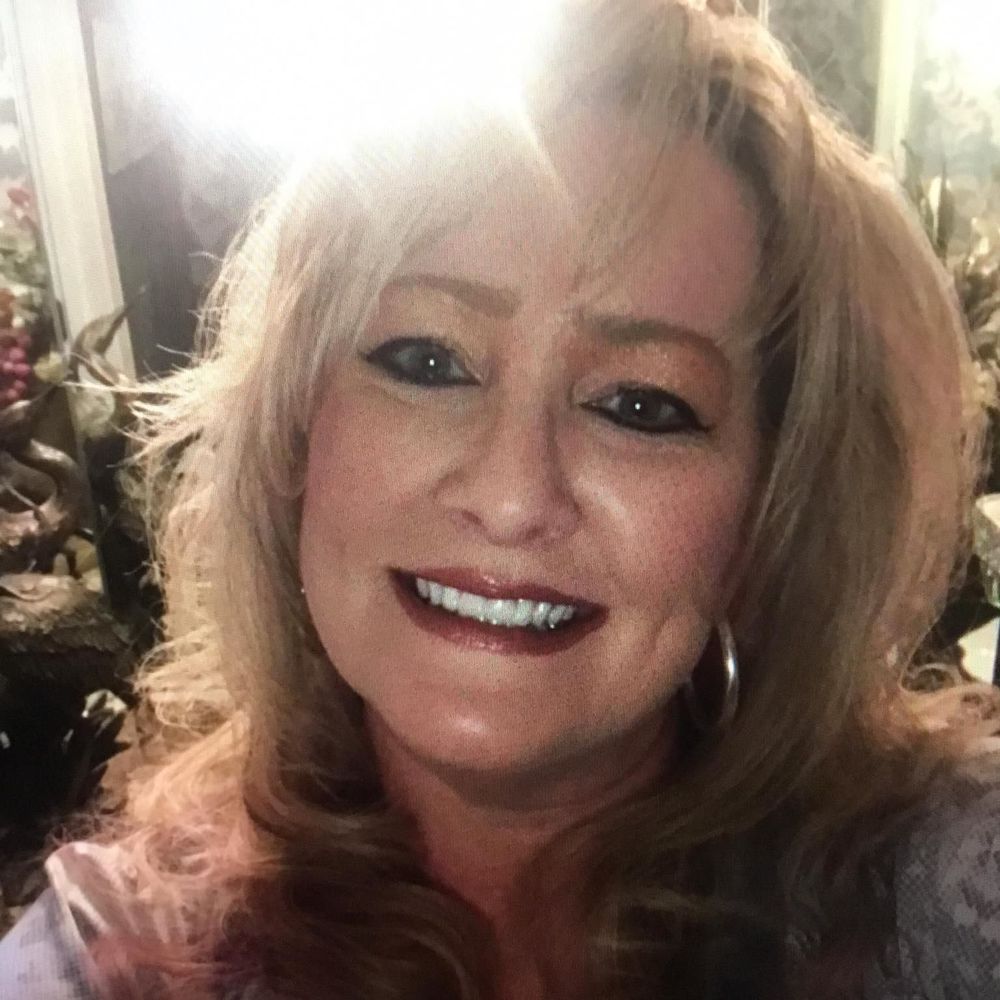 Meet your Posher, Janet